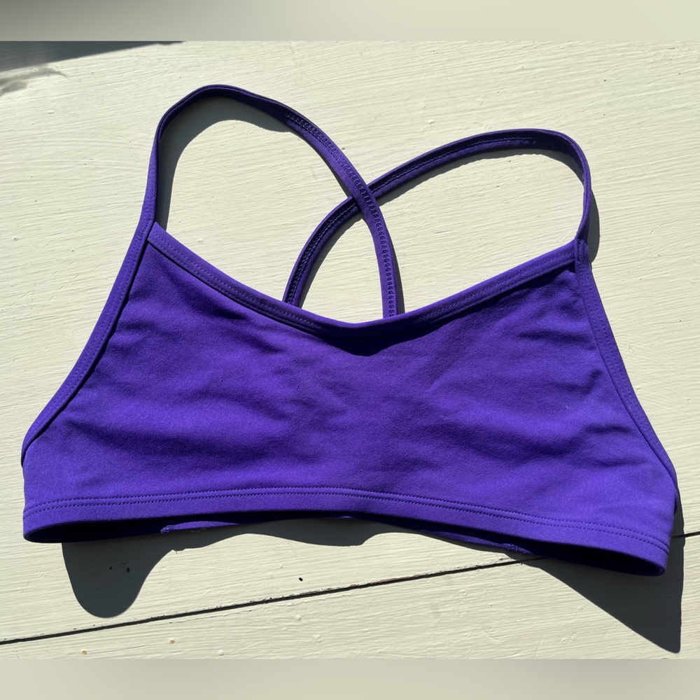 Jolyn Leon 2 Top M